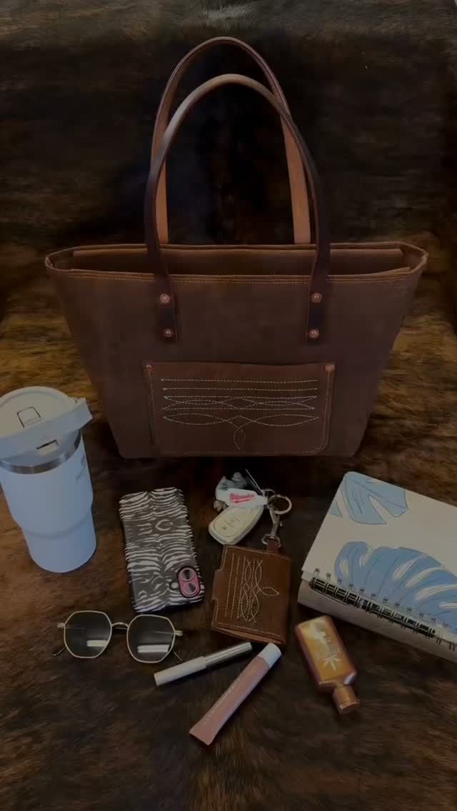 Handmade leather purse